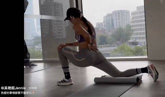 春光摄淫师