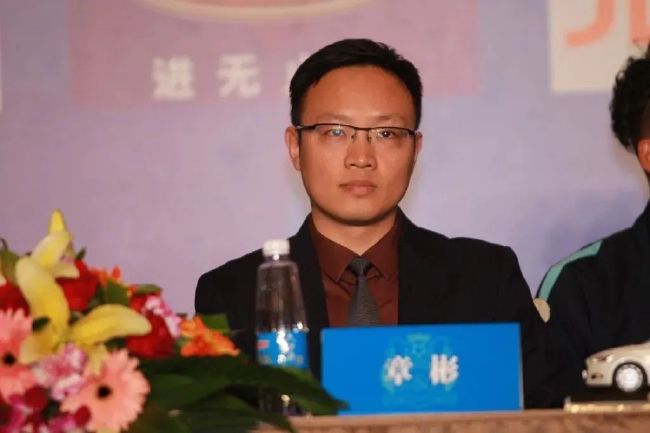 亚洲狼人综合干